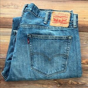 Levi's 559 Men's Blue Jeans